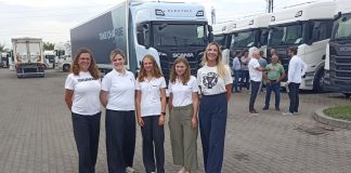 Camionul electric Scania care călătorește între Suedia și Turcia, în vizită la București