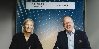 Volvo Group și Daimler Truck, parteneriat pentru camioane definite de software