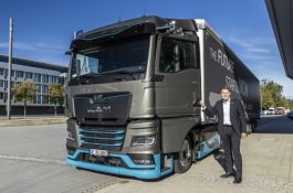 MAN livrează primul camion electric eTGX unui client